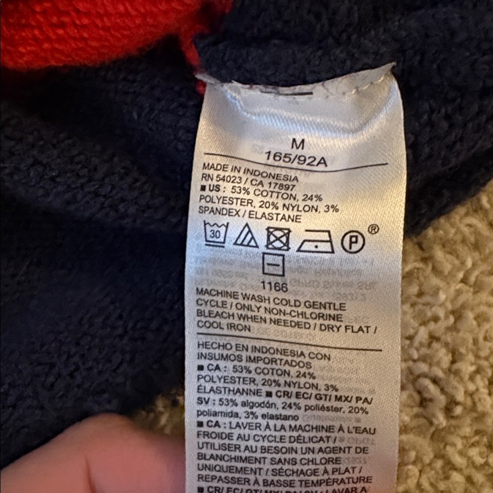 Old Navy SoSoft Cropped Puff Sleeve Sweater - Picture 8 of 8